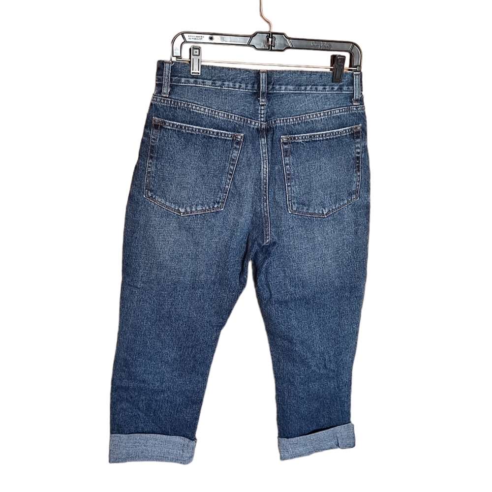 JBD | Distressed Denim Capris - Picture 2 of 7